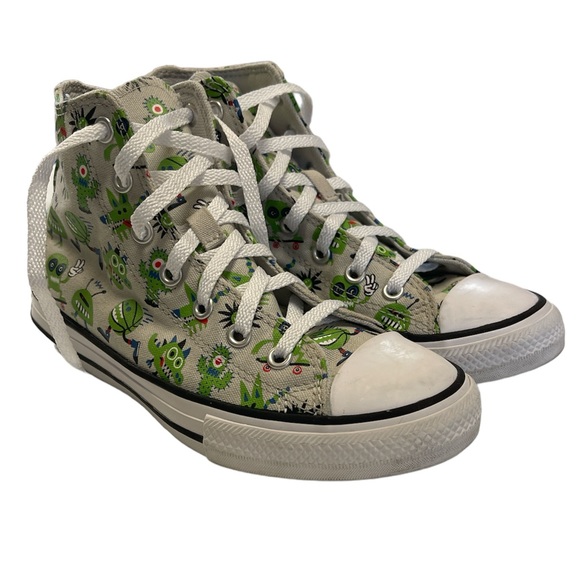 Converse Other - Gray Converse High-Tops With Green Monsters - Size 2